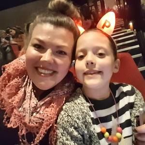 Meet your Posher, Claire